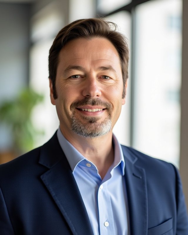 Modern Office headshot example